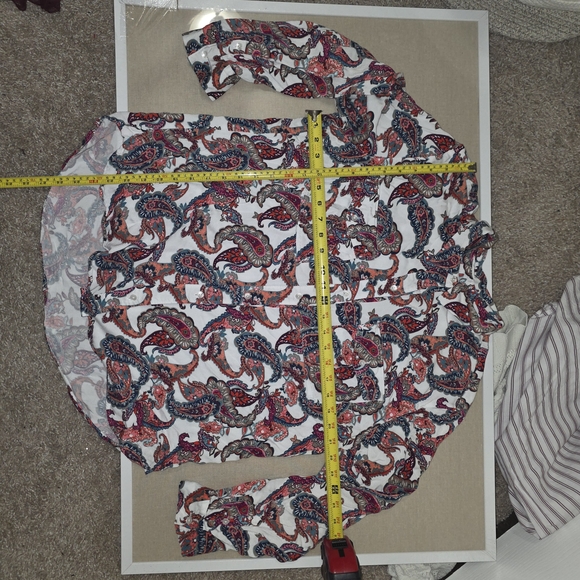 Liz Claiborne White Button-Down Paisley Shirt with Red & Blue Accents - Picture 7 of 7